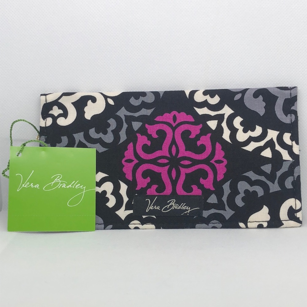 🩷🤍🖤 Vera Bradley Checkbook Cover Canterberry Magenta 🖤🤍🩷 NWT